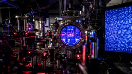 Das Vakuum unter dem Mikroskop: Physiker haben dem Nichts beim Zittern zugesehen Hochtechnisches Laser- und Vakuumlabor